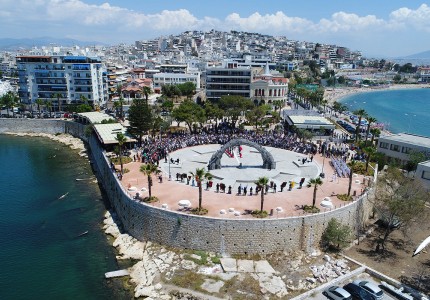 Αποκαλυπτήρια του  Μνημείου Γενοκτονίας των Ελλήνων του Πόντου και εγκαίνια της ανακατασκευασμένης πλατείας Αλεξάνδρας